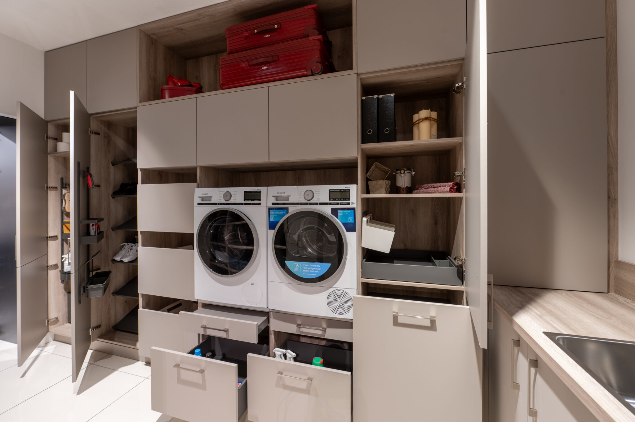 Cuisine Equipee Sur Mesure K07_675 Scaled