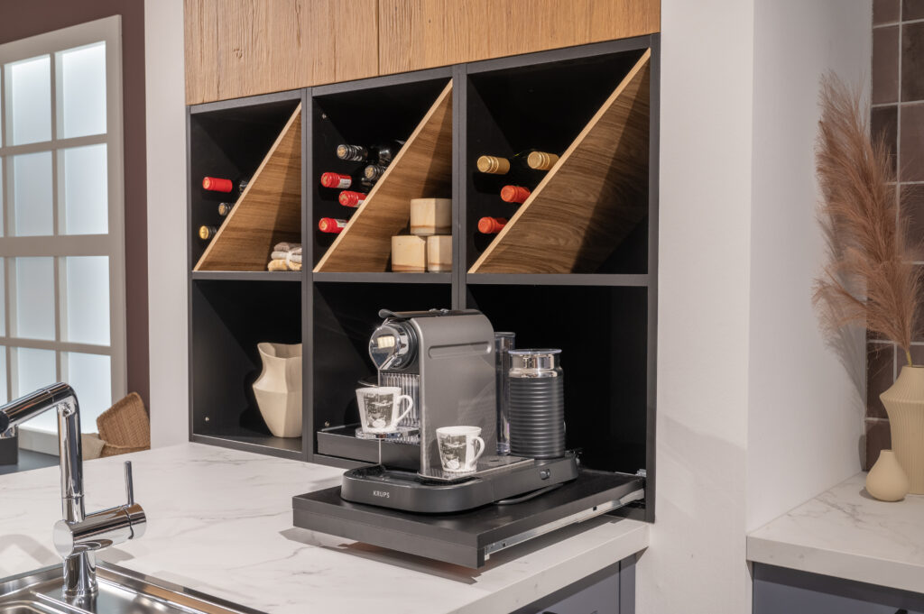 Cuisine Equipee Sur Mesure K06_Detail 01_669 Scaled