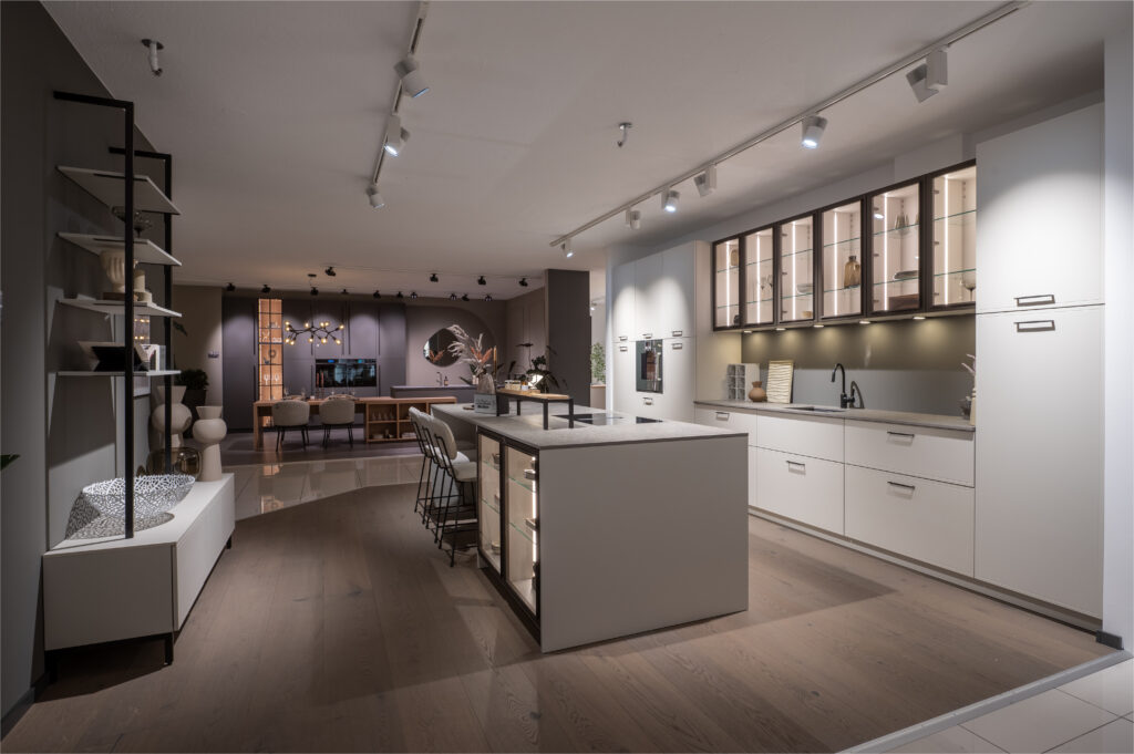 Cuisine Equipee Sur Mesure K07_675 Scaled