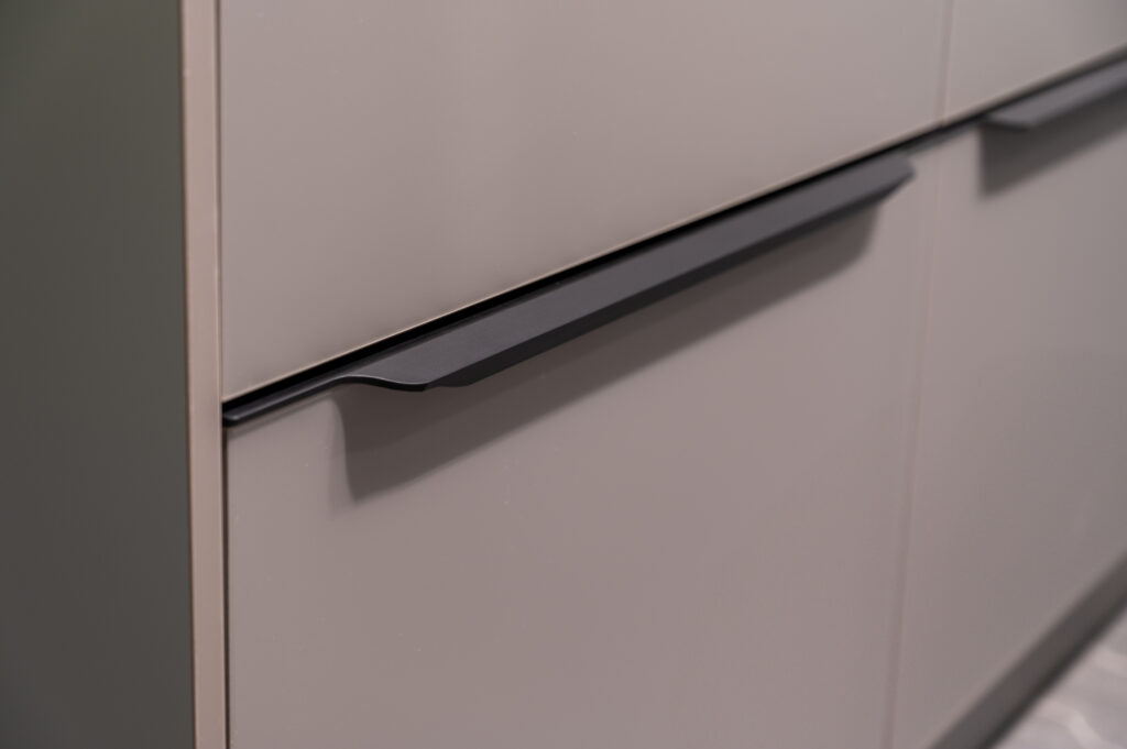 Cuisine Equipee Sur Mesure K08_Detail 01_480 Scaled