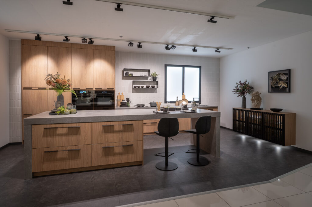 Cuisine Equipee Sur Mesure K20_783 Scaled