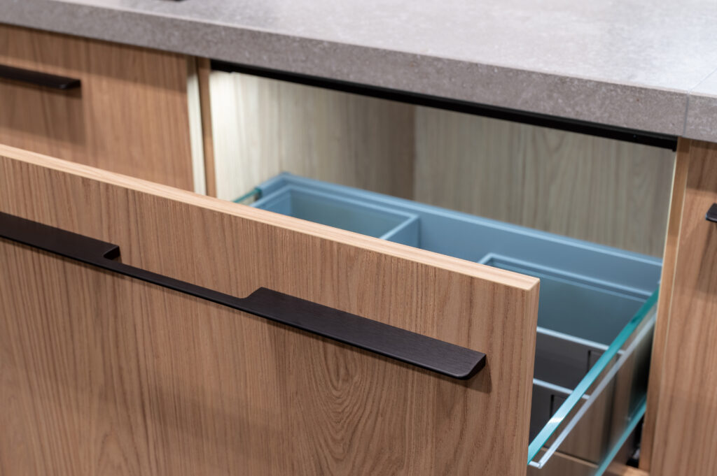 Cuisine Equipee Sur Mesure K20_Detail 02_789 Scaled