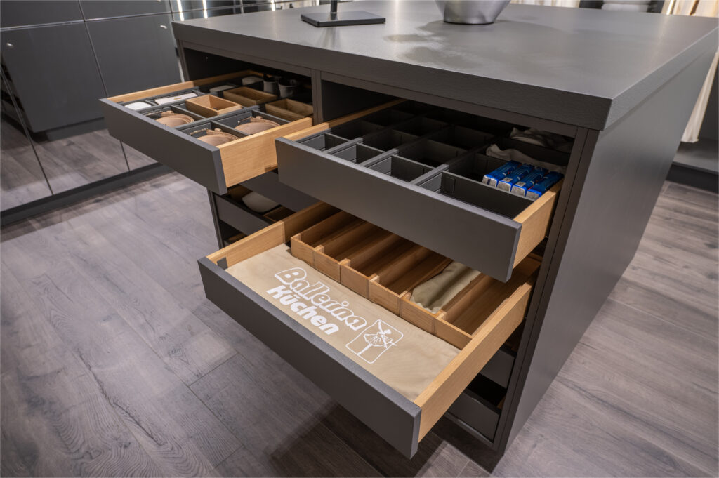 Cuisine Equipee Sur Mesure K22_Detail 01_804 Scaled